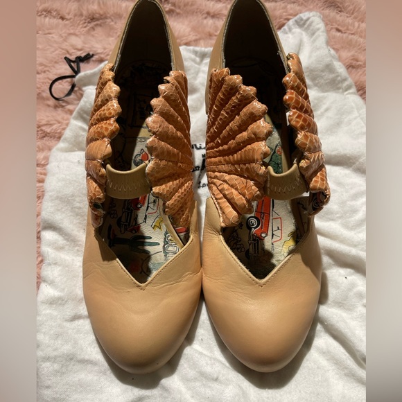 Miss L Fire Heels - Picture 2 of 13